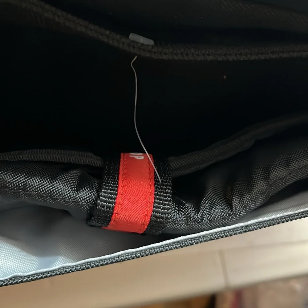 Skip Hop Dash Messenger Diaper Bag Black